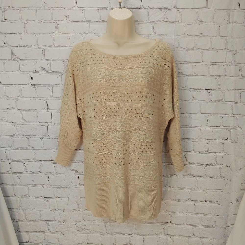 New York & Co Women's Size Medium Beige Crotcheted Eyelet Sweater - Picture 7 of 8